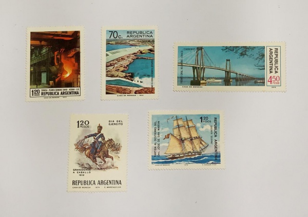 Argentina - selos diversos - novos - mint NH