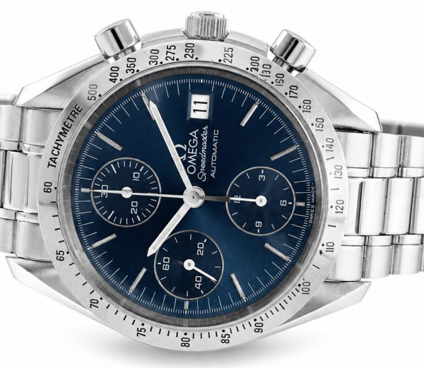 RELÓGIO OMEGA SPEEDMASTER DATE. TAMANHO: 39MM. MOVIMENTO: AUTOMÁTICO. CAIXA: EM AÇO. OS RELÓGIOS SÃO VENDIDOS NO ESTADO DE CONSERVAÇÃO QUE SE ENCONTRA. SÃO RELÓGIOS USADOS ONDE É POSSÍVEL VERIFICAR DE