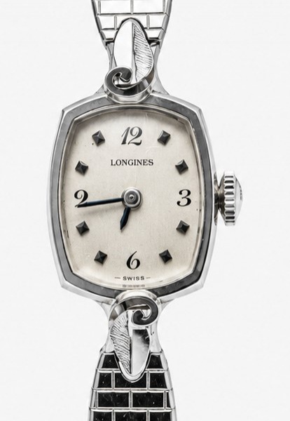 RELÓGIO LONGINES LADY ANOS 40. TAMANHO: 13X21MM. MOVIMENTO: CORDA MANUAL. CAIXA: EM OURO 14K. OS RELÓGIOS SÃO VENDIDOS NO ESTADO DE CONSERVAÇÃO QUE SE ENCONTRA. SÃO RELÓGIOS USADOS ONDE É POSSÍVEL VER