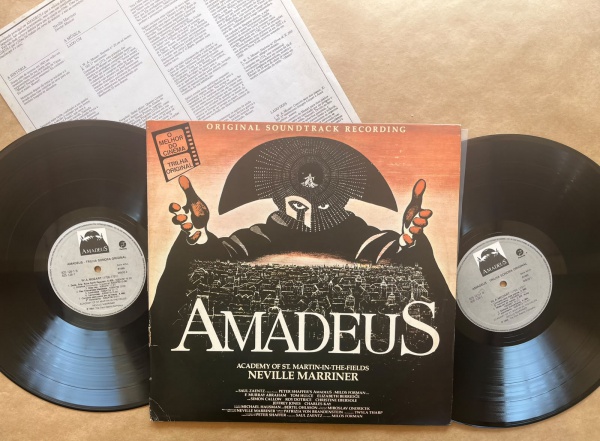 LP: Artista: Amadeus - Trilha Sonora Original do Filme / Album: Amadeus - Trilha Sonora Original do Filme | Selo: Fantasy | Cód: 825 126/7Capa (VG): Muito Bom: marcas superficiais, com detalhes visuai