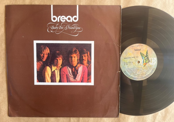 LP: Artista: Bread / Album: Baby I´m A want You | Selo: Elektra | Cód: ELLP-504-BCapa (VG): Muito Bom: marcas superficiais, com detalhes visuais; pode conter leve rasura como um nome. Vinil (VG): Vini