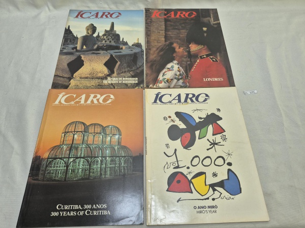 Lote de 4 revistas de bordo Ícaro da antiga cia aérea Varig, sendo os volumes 104, 105, 106 e 107.