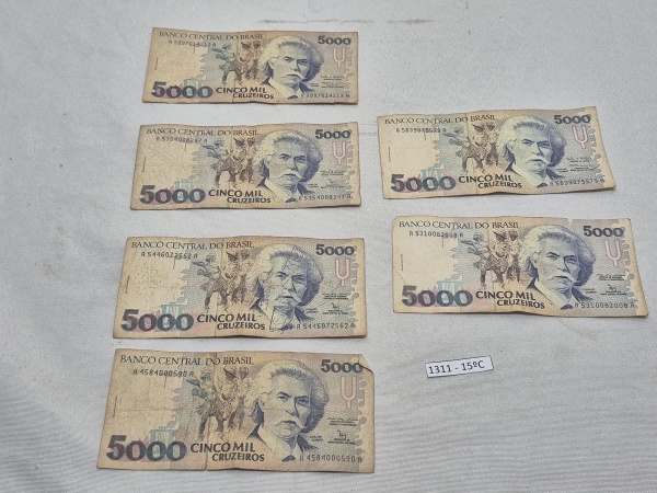 Lote de 6 cédulas de 5.000 Cruzeiro - Carlos Gomes.