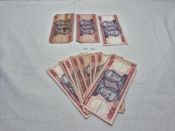 Lote de 15 cédulas de 100 Cruzeiro - Duque de Caxias.