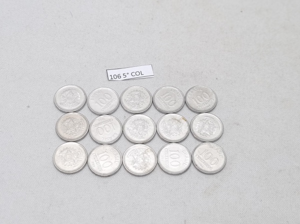 Lote de 15 moedas de 100 cruzeiros em aço, década de 80.