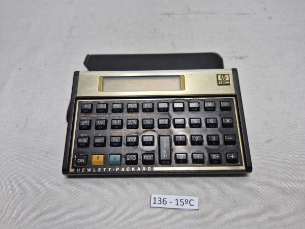 Calculadora financeira HP12C sem bateria, não testado.