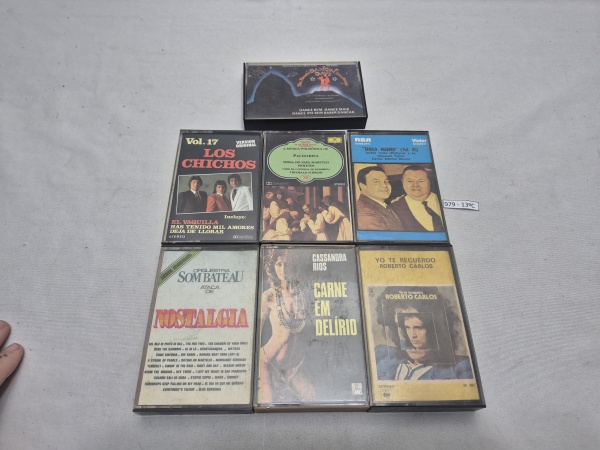 Lote de 7 fitas cassettes gravadas.