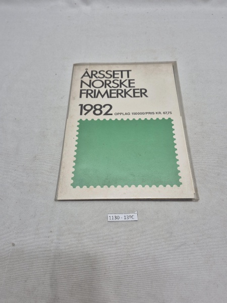 Conjunto anual de selos Noruegueses de 1982 chamado "ARSSETT NORSKE FRIMERKER 1982".
