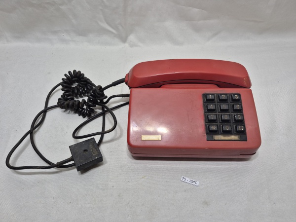 Telefone Vintage Gradiente de Mesa - Vermelho Icônico. Clássico absoluto das décadas de 70 e 80.