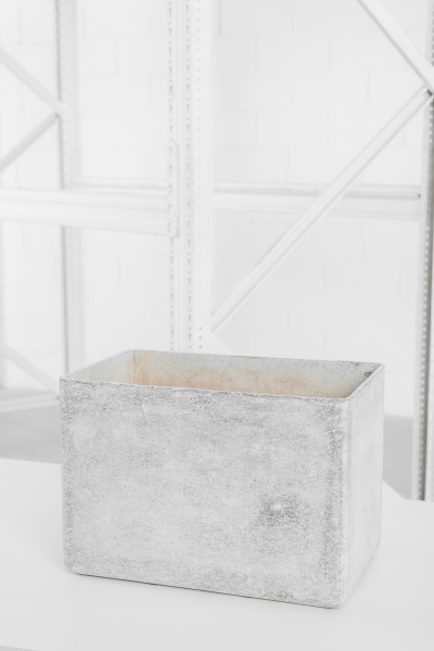 Willy Guhl - Eternit - 1950 - Vaso de plantas em fibrocimento. Já restaurado. 50 x 31 x 34cm de altura