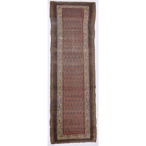 Passadeira SERABEN, medindo 2,88 x 1,90 - 5,47 m2.