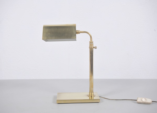 Lote 45 Enrico Furio - Dominici - C.1960 | Belíssima Luminária de mesa executada em ... Valor atual