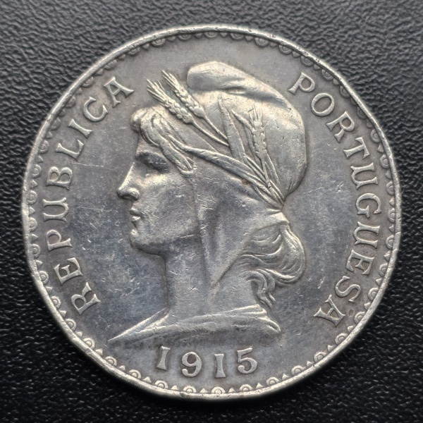 Moeda de Portugal - 1 Escudo 1915 - Km564 - Série: Sistema 1912-1916 - Prata (.835) - 24.94 g - 37 m