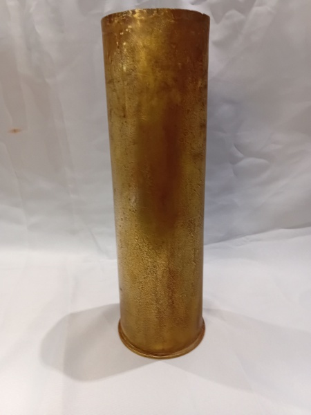 Lote 1 Estojo munição obuseiro 105mm M3, fábrica de Juiz de Fora da IMBEL ,ano de ... Valor atual: R