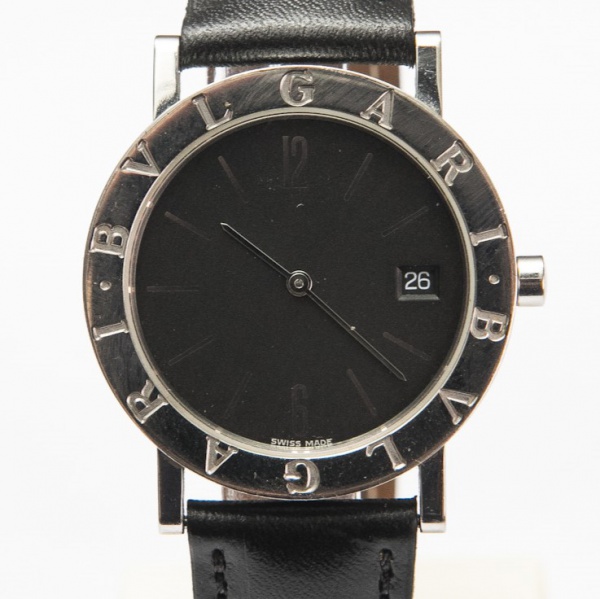 RELÓGIO: BVLGARI BVLGARI. TAMANHO: 35MM. MOVIMENTO: QUARTZO. CAIXA: EM AÇO. OS RELÓGIOS SÃO VENDIDOS NO ESTADO DE CONSERVAÇÃO QUE SE ENCONTRAM. SÃO RELÓGIOS USADOS, ONDE É POSSÍVEL VERIFICAR DETALHES