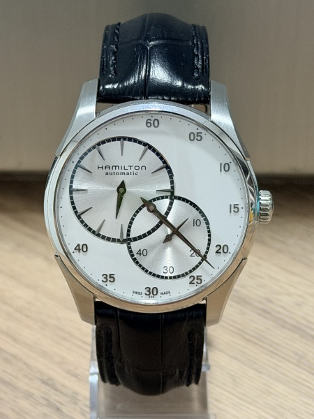 Lote 26 Hamilton Jazzmaster Regulator Automatic, Swiss Made, mostrador prateado com ... Valor atual: