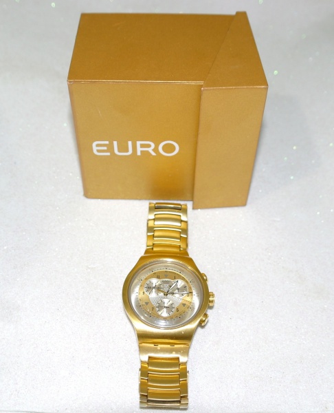 relogio swatch swiss made v8