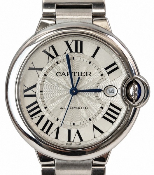 RELÓGIO: CARTIER BALLON BLEU. TAMANHO: 40MM. MOVIMENTO: AUTOMÁTICO. CAIXA: EM AÇO. OS RELÓGIOS SÃO VENDIDOS NO ESTADO DE CONSERVAÇÃO QUE SE ENCONTRAM. SÃO RELÓGIOS USADOS, ONDE É POSSÍVEL VERIFICAR DETALHES NA DESCRIÇÃO E FOTOS. ALGUNS PODEM PRECISAR DE REVISÃO OU ALGUM TIPO DE RESTAURO OU AJUSTES QUE TALVEZ NÃO ESTEJAM MENCIONADOS EXATAMENTE NA DESCRIÇÃO OU FOTOS. TIRE TODAS AS SUAS DÚVIDAS ANTES DE DAR SEU LANCE, POIS ELES SÃO IRREVOGÁVEIS E IRRETRATÁVEIS. POR FAVOR, LEIA OS TERMOS E CONDIÇÕES E A CAIXA DE INFORMAÇÕES DO LEILÃO EM HOME NO SITE WATCH BOSS LEILÕES, DANDO ÊNFASE ÀS INFORMAÇÕES IMPORTANTES. AO ARREMATAR O PRODUTO, VOCÊ CONCORDA COM AS DATAS, OS PRAZOS E AS REGRAS DA CASA DE LEILÕES WATCH BOSS LEILÕES. TIRE TODAS AS SUAS DÚVIDAS ANTES DE LICITAR PELO WHATSAPP: (13) 3150-1285.