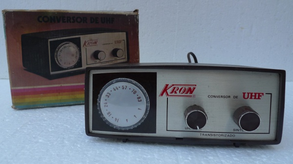 CONVERSOR UHF KRON, 8x19cm.