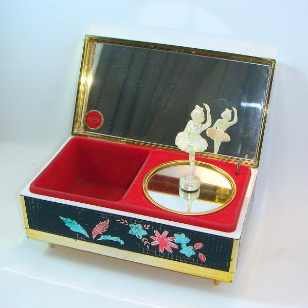 Music Box Dancer  Caixa de música antiga, Caixa de musica