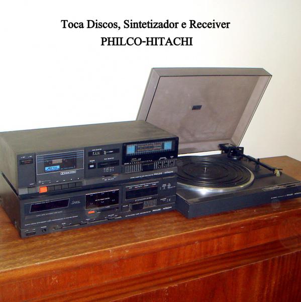 Conjunto de Toca Discos PHILCO-HITACHI DC Servo PTT60 mais SINT