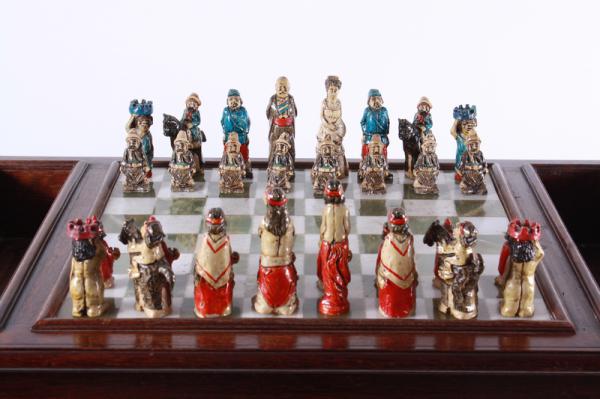 Mesa de Xadrez Luxo Madeira 60cmx60cm: Dobre e guarde em qualquer lugar!  [Sob encomenda: Envio em 45 dias] - A lojinha de xadrez que virou mania  nacional!