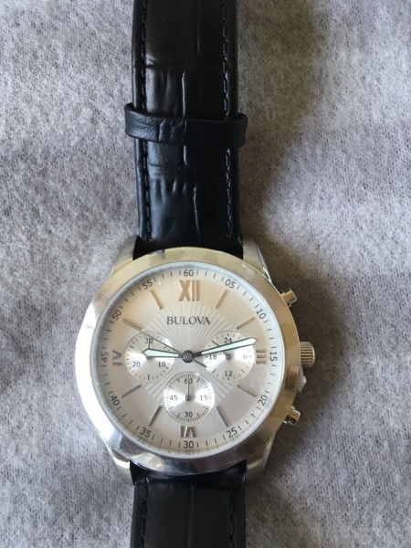 bulova couro