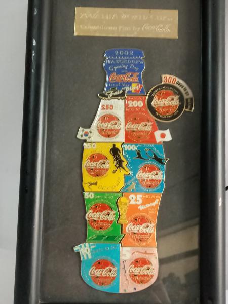 JAPAN KOREA CUP WORLD FIFA 2002 記念ピン Coca-Cola CUP WORLD FIFA 2002 ピンバッジ コカ・コーラ 2個セット 記念グッズ