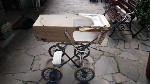 Paraíso do Bebê | Carrinho moisés Olympus com bebê conforto Cocoon + Base  preto Galzerano