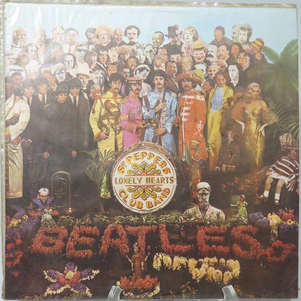 The Beatles - Sgt. Pepper's Lonely Hearts Club Band. LP da banda