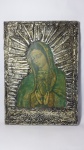Arte sacra - Placa em madeira e alumínio, representada por Maria.