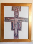 Gravura repreoduzida em of-set, emoldurada e envidraçada, retratando crucifixo Bizantino. 63 x80 cm.