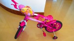 Bicicleta Caloi modelo  Barbie para criança até  5 anos de idade (sem uso)