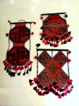 Conjunto  composto por 3 tapeçarias  tradicionais  do Paquistão diferentes tamanhos a maior med : 87 x 40 cm