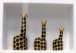 Rubens - Conjunto de treis Girafas em barro cozido pintado 25x25cm de Caruaru PE