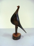 Bento Sumé - Escultura em madeira esculpida pintada,15x30cm, Pássaro