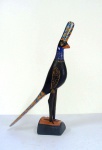 Bento Sumé - Escultura em madeira esculpida pintada,22x43cm, pássaro