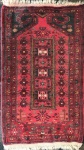 Magnífico tapete persa, medindo 90 cm x 55 cm. No estado.