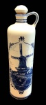 DELF BLUE - garrafa em porcelana holandesa, medindo: 30 cm alt.