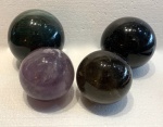 Lote contendo 4 belíssimas esferas decorativas de pedras brasileiras.Magníficas!