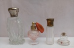 Lote 4 Perfumeiros Frascos Antigos, todos vazios, aprox. 12 x 6 x 4cm, apresenta marcas de uso, segue no estado apresentado nas fotos, um frasco não tem a tampa