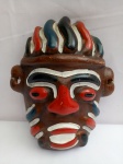 Máscara Decorativa em Terracota, aprox. 21 x 16 x 7cm, apresenta desgastes, segue no estado apresentado nas fotos