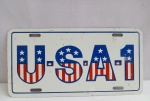 Placa U-S-A-1 Litografada, Importada, em Metal, aprox. 30,5 x 15cm, apresenta marcas do tempo, vendido no estado