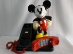 Telefone MICkEY MOUSE, Digital, Funcionando; aprox. 38 x 25 x 22cm, apresenta marcas do tempo