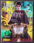 Belo álbum de Harry Potter O Cálice de Fogo, em perfeito estado. Faltam 06 figurinhas das 209 totais. Acompanha o óculos 3D para visualização de algumas figurinhas. (A83)