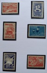 Selos do Brasil, parte de coleção, selos protegidos por Maximaphil de fundo preto. (S101)