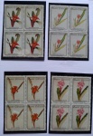 Selos do Brasil, parte de coleção, selos protegidos por Maximaphil de fundo preto. (S113)