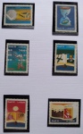 Selos do Brasil, parte de coleção, selos protegidos por Maximaphil de fundo preto. (S118)