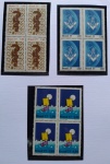 Selos do Brasil, parte de coleção, selos protegidos por Maximaphil de fundo preto. (S142)