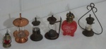Colecionismo - lote com 6 lamparinas em miniatura de material diverso, maior com 10cm.